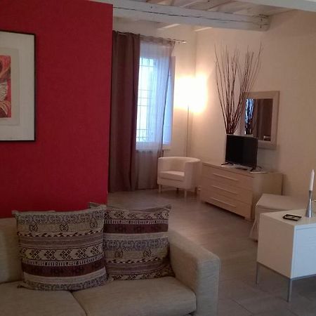 Aparthotel Agora Residenza Mantua Exterior foto