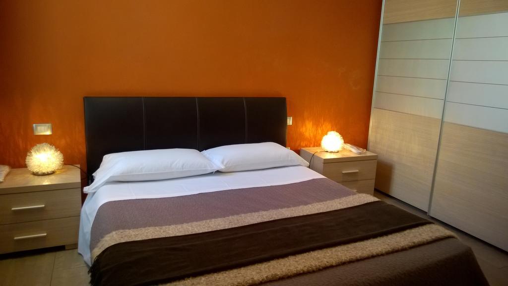 Aparthotel Agora Residenza Mantua Exterior foto