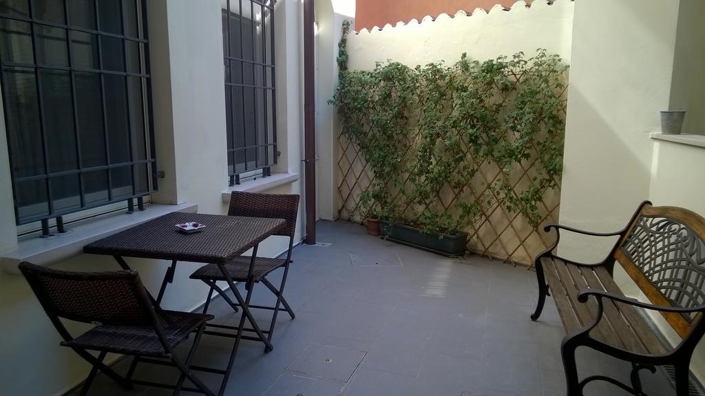 Aparthotel Agora Residenza Mantua Exterior foto